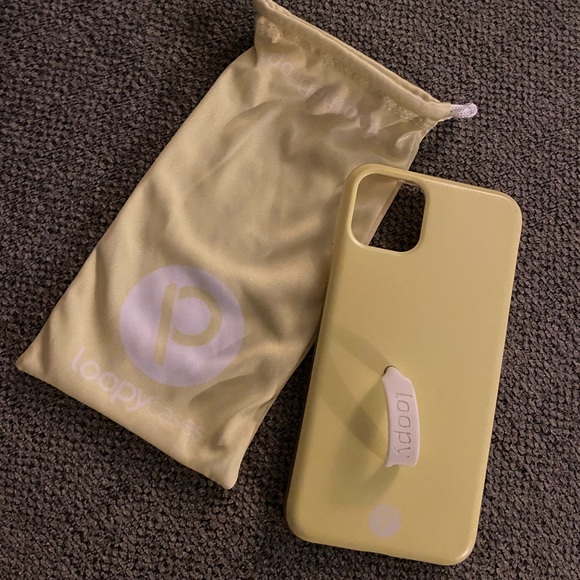 Excellent condition loopy case for 11 pro max! - Picture 1 of 2